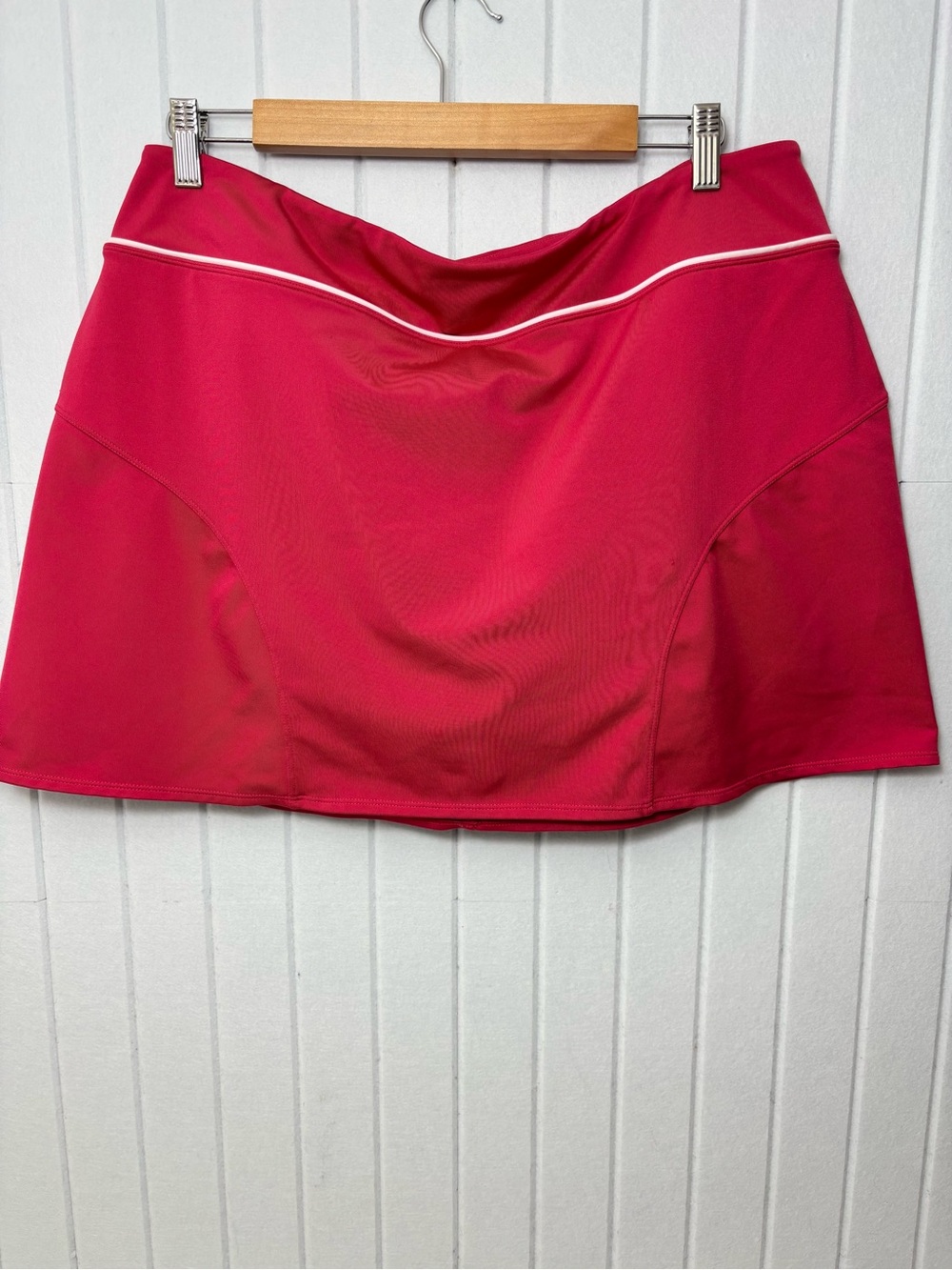 Athleta Hot Pink Performance‎ Skort with White Logo size XL